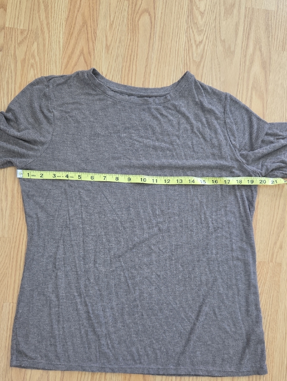 Women's Brown Ribbed Top - Picture 3 of 5